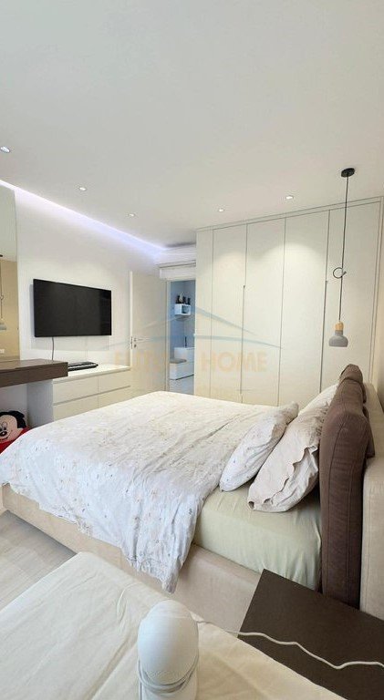 Tirane, shitet apartament 1+1 Kati 3, 65 m² 170.000 € (Fiori Di Bosco)