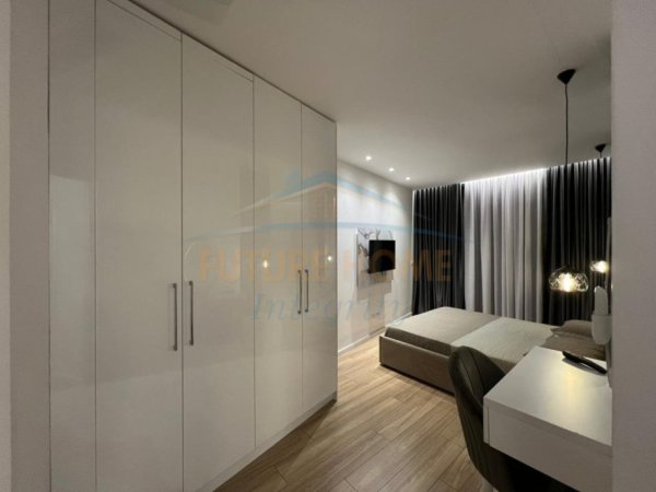 Tirane, jepet me qera apartament 2+1+Ballkon Kati 1, 88 m² 1.300 € (Lake View Residence, Tiranë.)