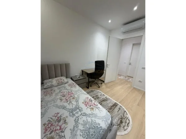 Tirane, shitet apartament 2+1+Ballkon Kati 5, 114 m² 557.000 € 