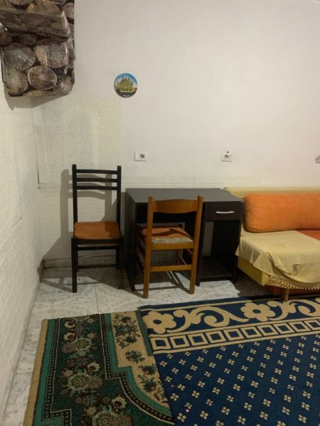 Tirane, jepet me qera Vile 1+1+Aneks Kati 0, 150 €