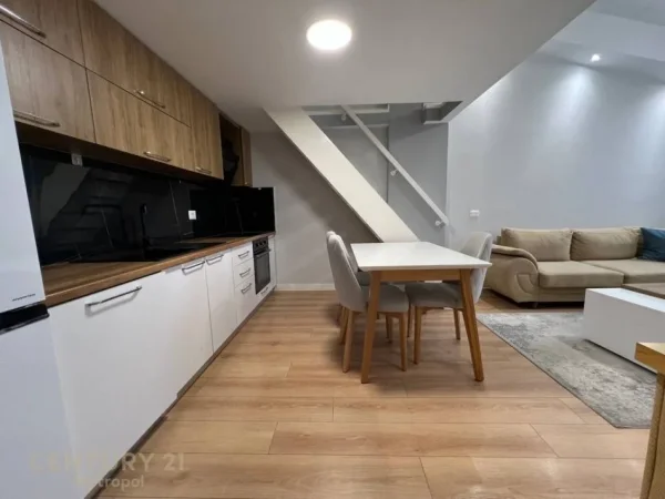 Tirane, jepet me qera apartament 2+1 Kati 6, 78 m² 625 € (Rruga Bill Klinton)