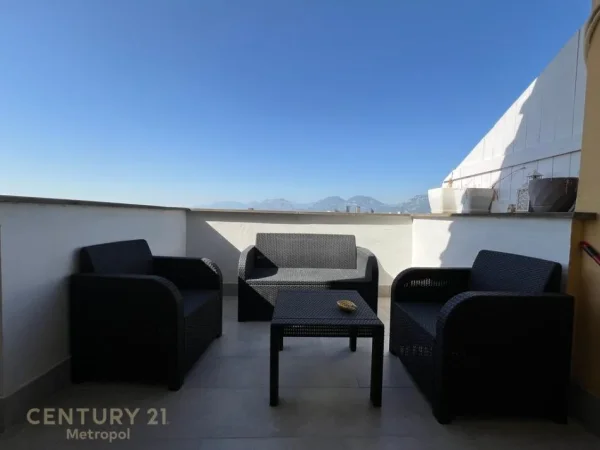 Tirane, jepet me qera apartament 2+1 Kati 6, 78 m² 625 € (Rruga Bill Klinton)