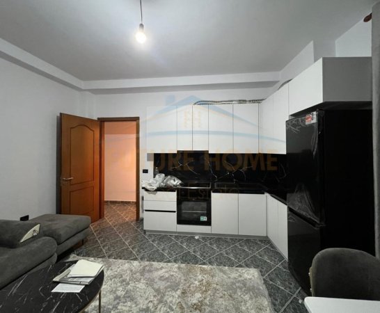 Qera, Apartament 2+1, Fresk, Tirane