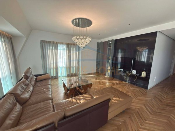 Tirane, shitet apartament 1+1+Ballkon Kati 14, 120 m² 750.000 € (Ambasador 3)