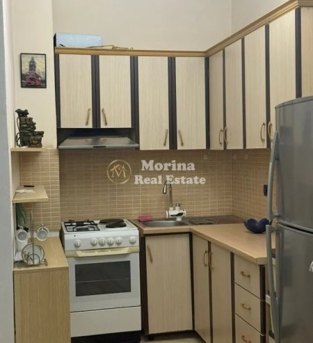 Tirane, jepet me qera apartament 1+1 Kati 2, 65 m² 450 € (Astir)
