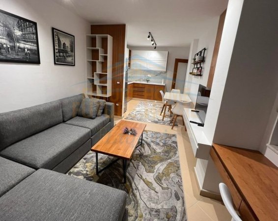 Qera, Apartament 1+1, Liqeni i Thatë, Tiranë