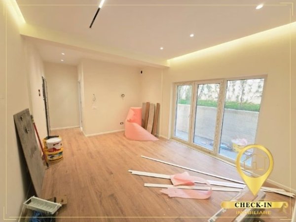 Tirane, shitet apartament 1+1+Ballkon Kati 0, 55 m² 83.000 € (Rruga Tomi Kristo, Ali Demi)