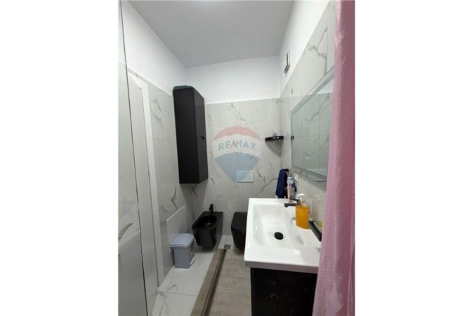 Tirane, shitet apartament 2+1 Kati 2, 75 m² 148.000 € (Kahreman Ylli)