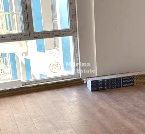 Tirane, jepet me qera apartament 1+1 Kati 7, 70 m² 600 € (Zogu i Zi)