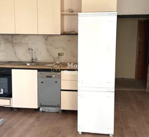 Tirane, jepet me qera apartament 1+1 Kati 7, 70 m² 600 € (Zogu i Zi)