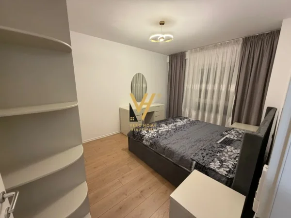 Tirane, jepet me qera apartament 1+1+Ballkon Kati 3, 75 m² 550 € (5 MAJI)