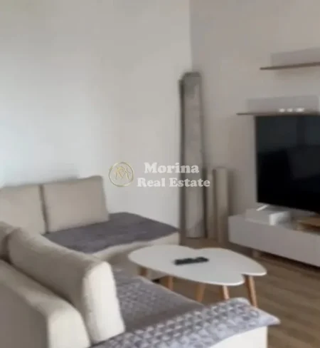 Tirane, jepet me qera apartament 2+1 Kati 8, 95 m² 650 € (Don Bosko)