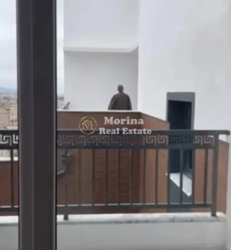 Tirane, jepet me qera apartament 2+1 Kati 8, 95 m² 650 € (Don Bosko)