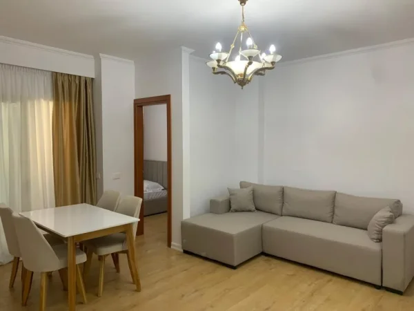Tirane, shitet apartament 2+1 Kati 1, 65 m² 148.800 € (Liqeni i Thatë)