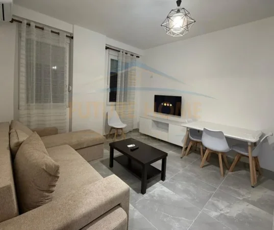 Jepet me Qera 1+1+Post Parkimi, Unaza e Re, Kompleksi "Tudas".