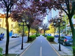 Tirane, shitet apartament 1+1+Ballkon Kati 5, 65 m² 130.000 € (Rruga Kavajes)