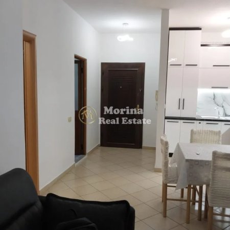 Tirane, jepet me qera apartament 1+1 Kati 3, 65 m² 400 € (Astir)
