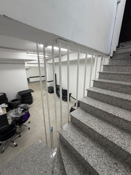 Jepet me qira ambient biznesi – 250 m² – pranë Prokurorisë, Tiranë