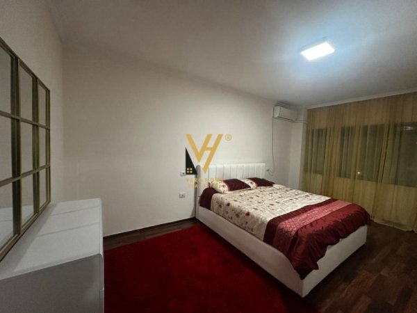 Tirane, jepet me qera apartament 2+1+Ballkon Kati 4, 100 m² 800 € (MYSLYM SHYRI)