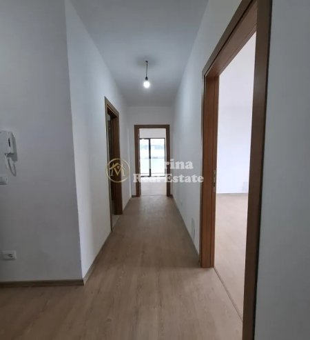 Tirane, shitet apartament 2+1 Kati 2, 112 m² 152.118 € (Rruga 5 Maji)