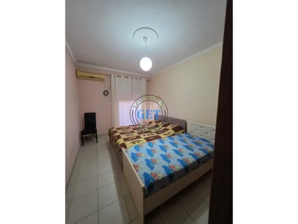Durres, jepet me qera apartament 3+1 Kati 4, 154 m² 350 € (Kompleksi Rotondo Plepa)