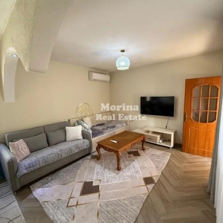 Tirane, jepet me qera shtepi 1+1 Kati 2, 75 m² 400 € (Rruga 5 Maji)
