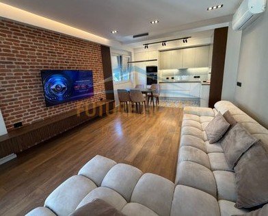 Qira, Apartament 2+1+2+Post Parkimi, Liqeni i Thate