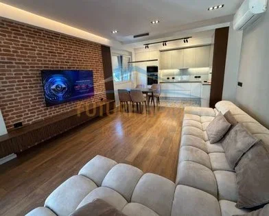 Qira, Apartament 2+1+2+Post Parkimi, Liqeni i Thate