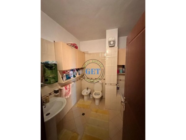 Durres, shitet apartament 3+1 Kati 13, 121 m² 350.000 € (Vollga)