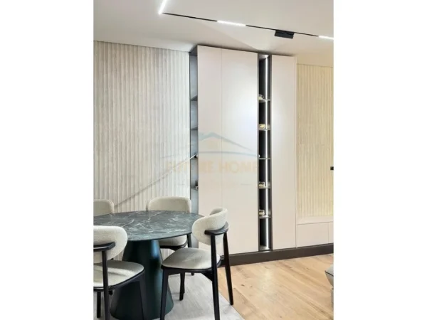 Tirane, jepet me qera apartament 1+1 Kati 13, 75 m² 1.200 € (Rruga Mine Peza)