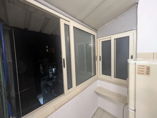 Tirane, jepet me qera 2+1 , 120 m² 650 € (Myslym Shyri)