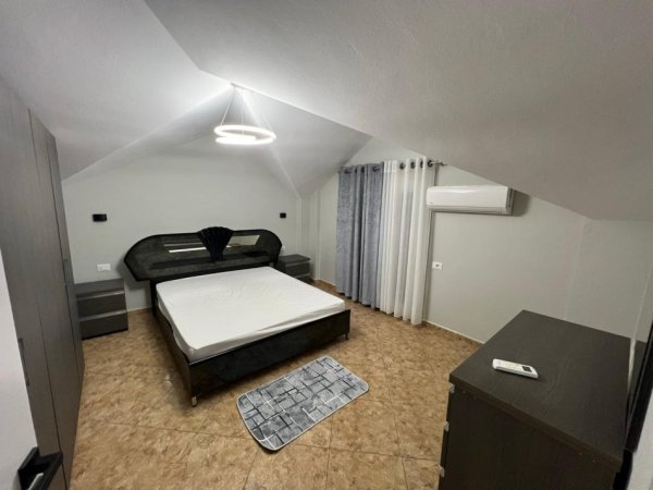 Tirane, jepet me qera apartament 2+1 Kati 4, 750 € 