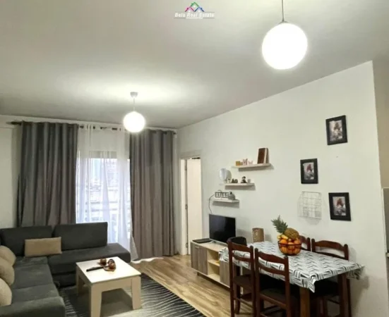 Tirane, jepet me qera apartament 1+1 Kati 5, 69 m² 500 € (Rruga dritan hoxha)
