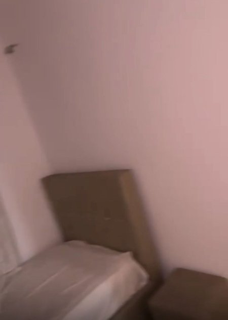 Tirane, jepet me qera apartament 2+1+Ballkon , (HARRY FULTZ)