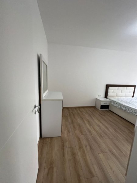 Tirane, jepet me qera apartament 2+1+Ballkon , 95 m² 400 € (Kamez)