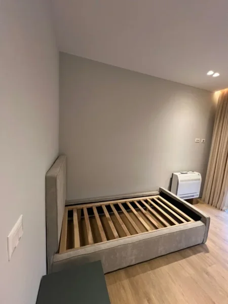 Tirane, jepet me qera apartament 2+1 Kati 6, 100 m² 500 € (Kamez)