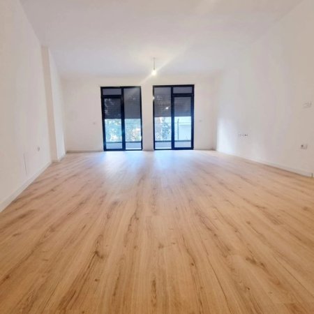 Tirane, shitet apartament 2+1+Ballkon Kati 1, 110 m² 280.000 € 