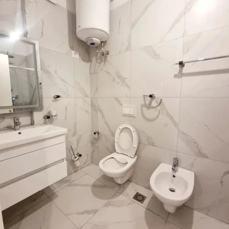 Tirane, shitet apartament 2+1+Ballkon Kati 1, 110 m² 280.000 € 
