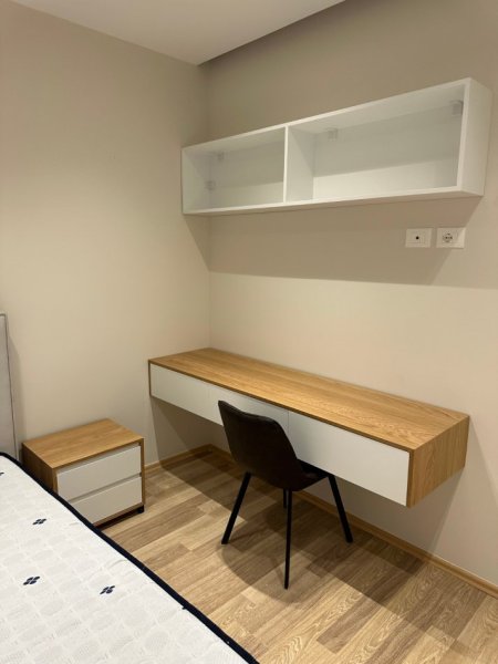 Tirane, jepet me qera apartament 2+1+Ballkon Kati 1, 80 m² 600 € (Don Bosko)