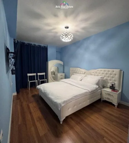 Tirane, jepet me qera apartament 2+1 Kati 3, 80 m² 900 € (Rruga Perlat rexhepi)