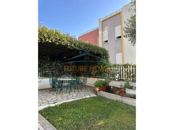 Tirane, jepet me qera Vile 3 Katshe , 1.600 €