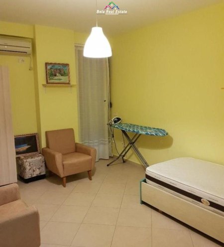 Tirane, jepet me qera apartament 2+1 Kati 4, 95 m² 700 € (Rruga Sami Frasheri)