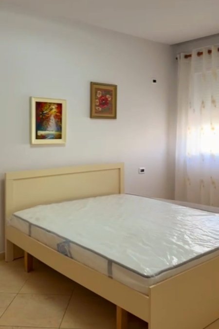 Tirane, jepet me qera apartament 1+1+Aneks+Ballkon Kati 7, 74 m² 430 € (Rruga 3 Dëshmorët pranë me Palestrën Unik)