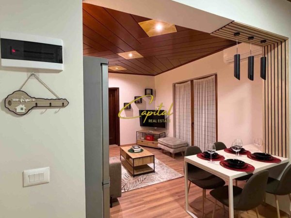 Tirane, jepet me qera apartament 1+1 Kati 3, 55 m² 600 € (KOMPLEKSI DELIJORGJI)