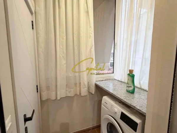 Tirane, jepet me qera apartament 1+1 Kati 3, 55 m² 600 € (KOMPLEKSI DELIJORGJI)