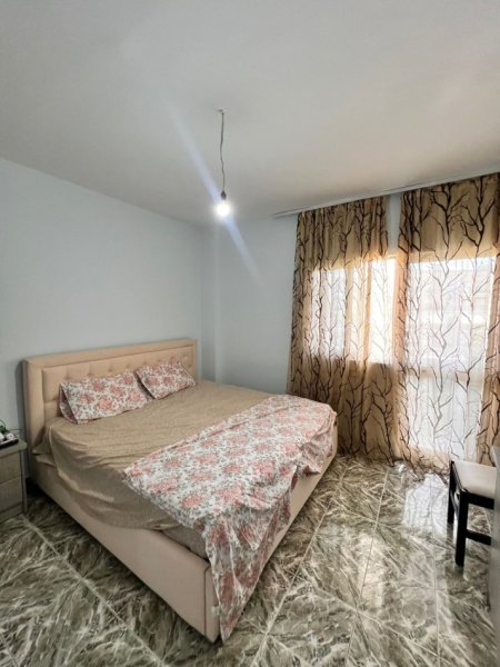 Tirane, shes apartament 2+1+Ballkon Kati 8, 79 m² 140.000 € (Don Bosko)