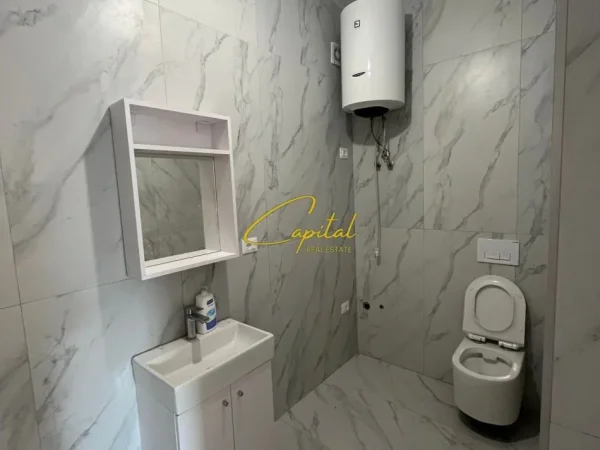 Tirane, shitet apartament 2+1 Kati 7, 74 m² 126.000 € (ALI DEMI)