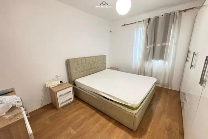 Tirane, jepet me qera apartament 2+1 Kati 3, 80 m² 600 € (Rruga Asim Vokshi)