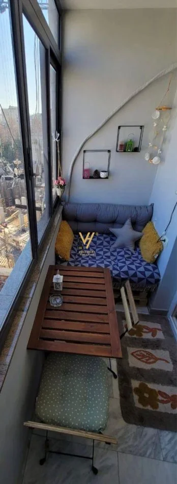 Tirane, shitet apartament 2+1+Ballkon Kati 5, 100 m² 280.000 € (MYSLYM SHYRI)