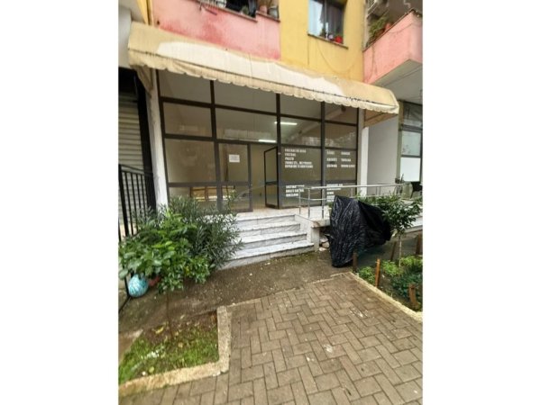 Tirane, shitet ambjent biznesi Kati 0, 61 m² 100.000 € (Yzberisht)